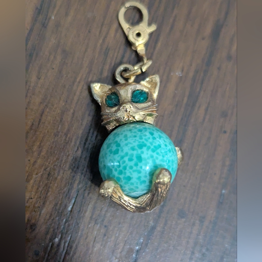 Vintage Monet Gold and Green Cat Charm